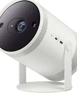 Samsung Freestyle 2 hordozható projektor – kompakt méretű, fehér színű készülék vetítés közben